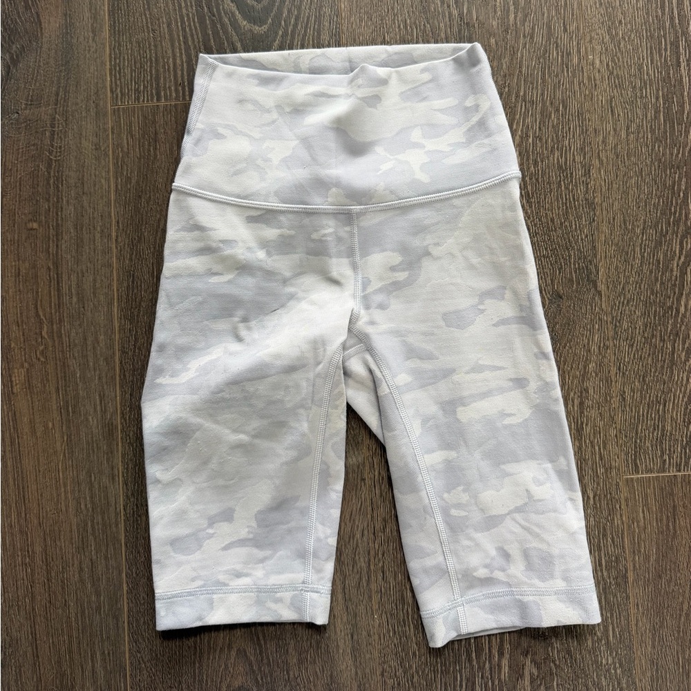 lululemon Wunder Under White & Light Gray Camo High-Rise Athletic Shorts